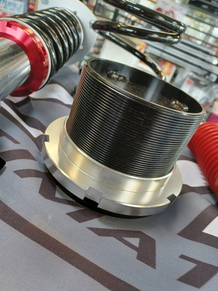 Silver's NEOMAX R Adjustable Suspension COROLLA (AE86) SPINDLE