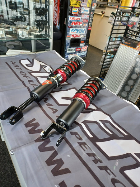 Silver's NEOMAX R Adjustable Suspension 350Z (Z33)