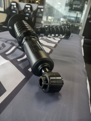 Silver's NEOMAX R Adjustable Suspension CHASER (JZX100)