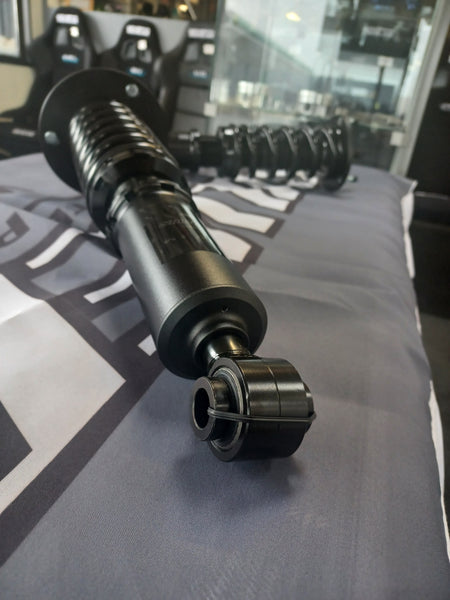 Silver's NEOMAX R Adjustable Suspension SUPRA (JZA70/MA70)