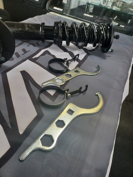 Silver's NEOMAX R Adjustable Suspension CHASER (JZX81/MX83) -weld on