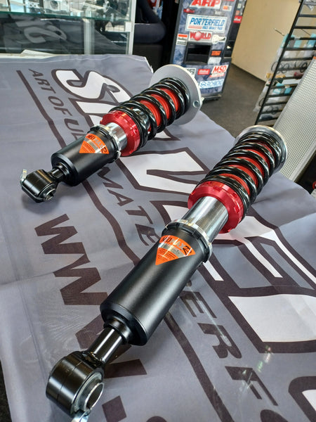 Silver's NEOMAX R Adjustable Suspension SKYLINE (R33 GTST)
