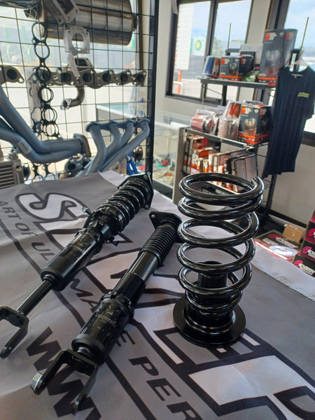 Silver's NEOMAX R Adjustable Suspension COROLLA (ZRE152)