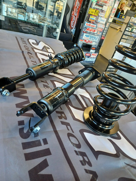 Skyline G35/V35 Silver's NeoMax Black Adjustable Suspension