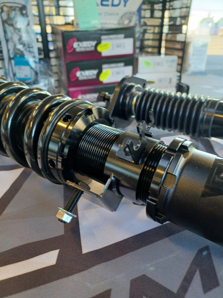 Skyline G35/V35 Silver's NeoMax Black Adjustable Suspension